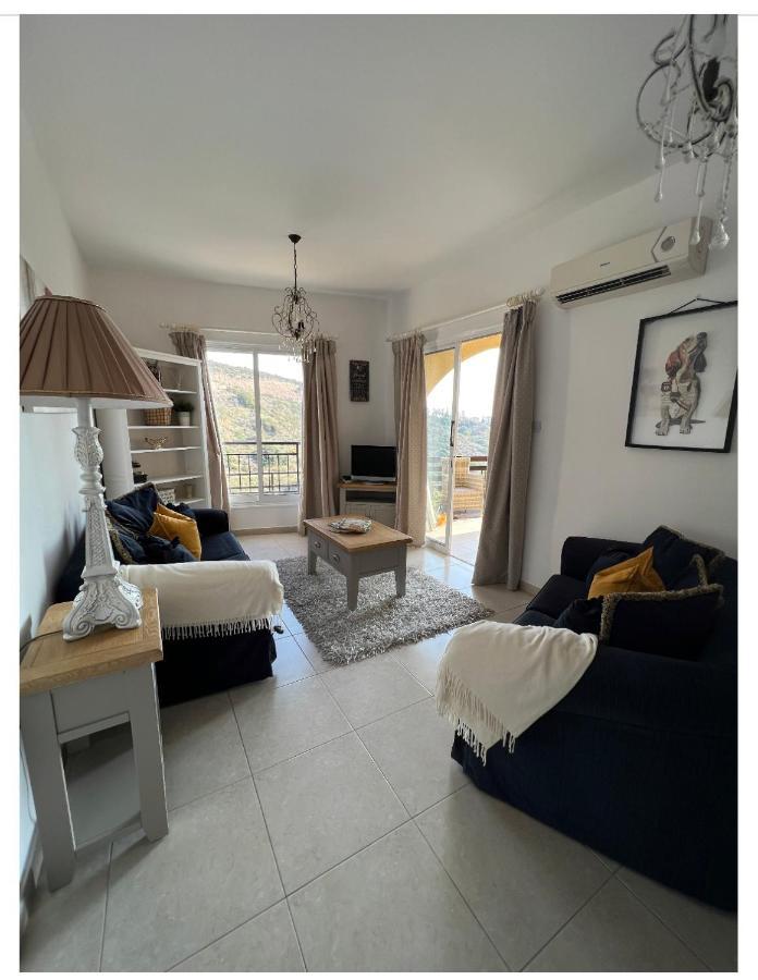 Hillview Apartment Peyia Exterior foto