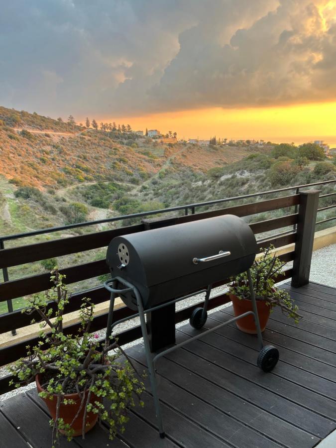 Hillview Apartment Peyia Exterior foto