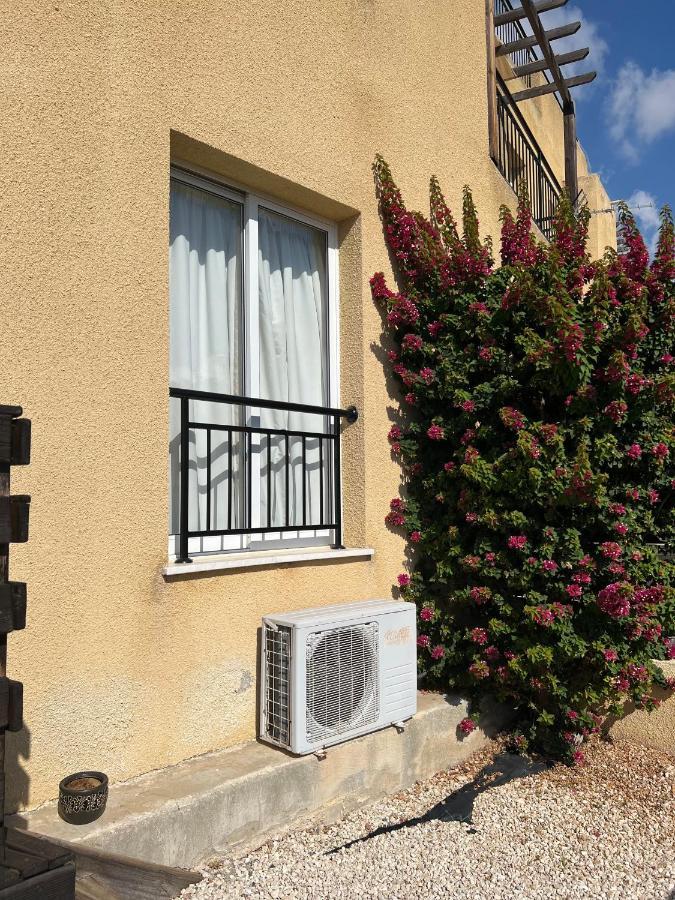 Hillview Apartment Peyia Exterior foto