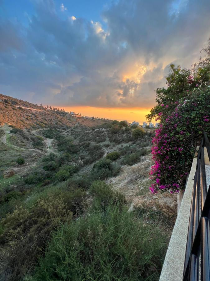 Hillview Apartment Peyia Exterior foto